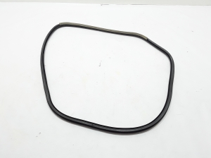  Rear side door sealing rubber 