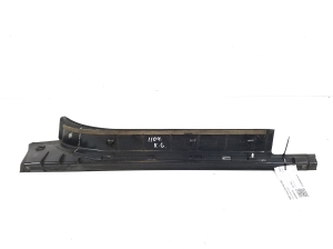 Mercedes Benz S-Class 220 (1998–2005) Inner sill trim A2206804735 - 3