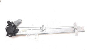 Subaru XV (2011–2017) Front door window regulator - 2