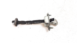 Subaru XV (2011–2017) Rear side door opening limiter - 2