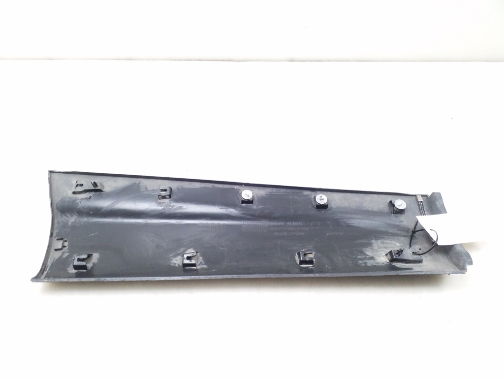 Used NISSAN Qashqai Rear side door strip 828714EA0A