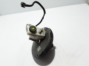   Brake booster  - 472100048R 