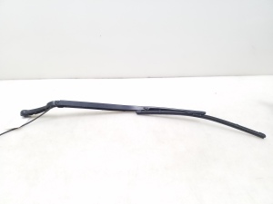  Windshield wiper blade 