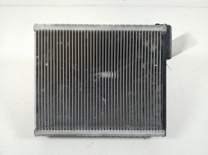  Radiator interior air conditioning 