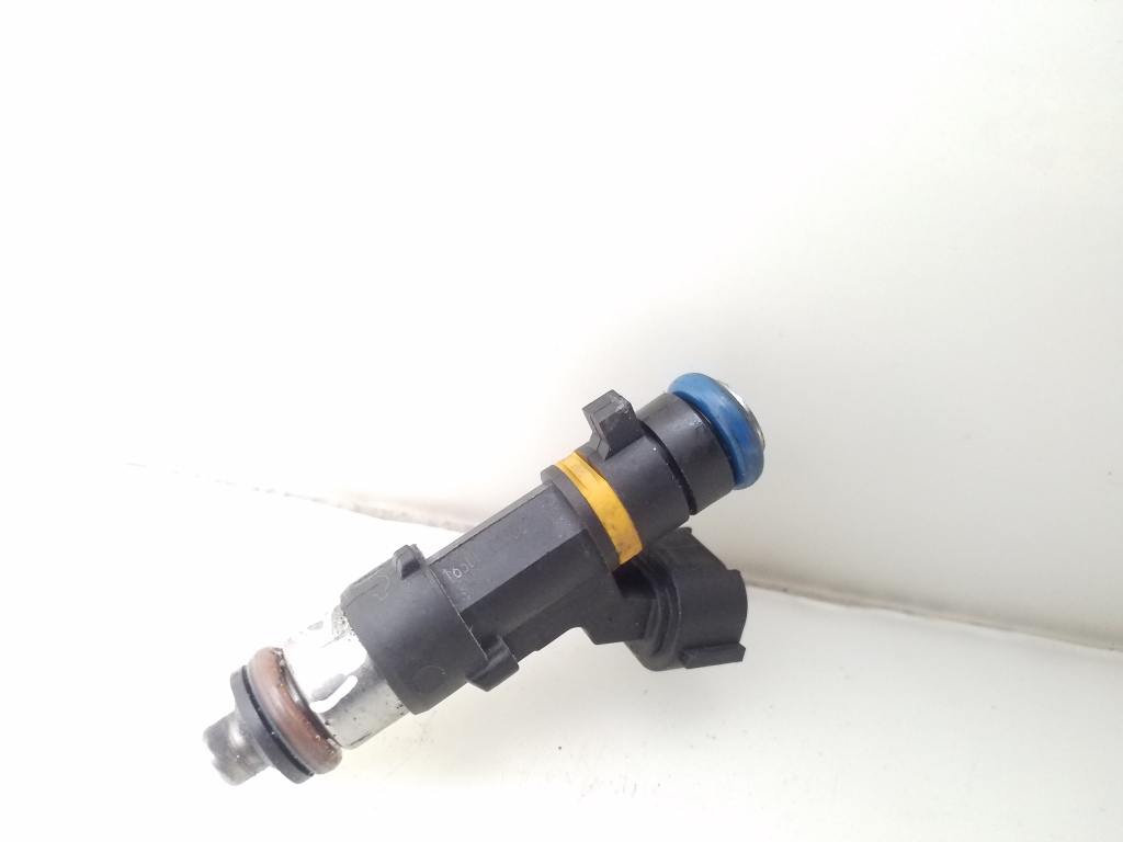 Used NISSAN Murano Fuel injector 16600CD700