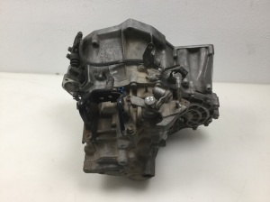 Getriebe und seine Teile - 32010EQ068