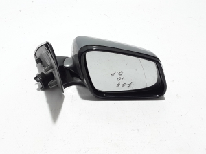   Side mirror and its details 