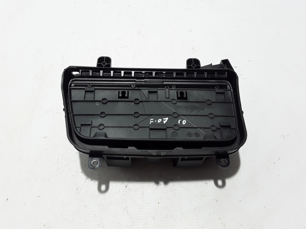 BMW 5 Series Gran Turismo F07 (2010-2017) Suport de pahar 9142155 22419227