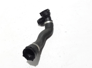 BMW 5 SERIES F07 (2009–2017) Jahutusradiaatori voolik 7807157 - 2