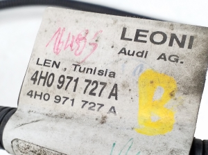 AUDI A8 D4 (2010–2017) Muu juhe 4H0971727A - 2