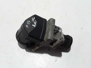  EGR valve 