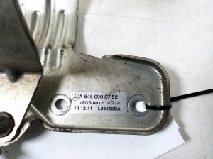 Mercedes Benz B-Class 246 (2011–2017) Fuel filter bracket A6450920140 - 3