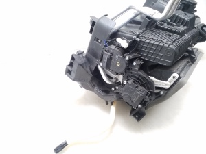 Subaru Outback (2014–2019) Heater and its parts - 4