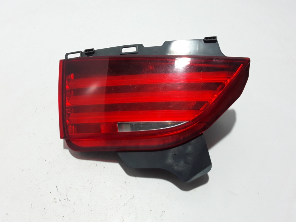 BMW 5 Series Gran Turismo F07 (2010-2017) Left Side Tailgate Taillight 7199637 22419091