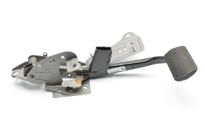 Ford Focus (2011–2018) Brake pedal BV612467MA - 5