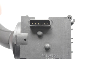 AUDI A4 B6 (2000–2005) Klaasipuhastite lüliti 4E0953503B - 5