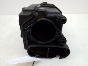Mercedes Benz C-Class 204 (2007–2014) Luftfiltergehäuse A6460902001 - 4