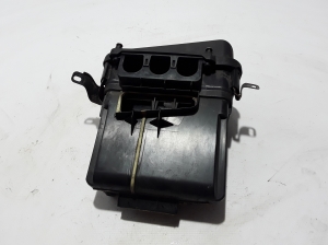   Fuse block holder under the hood 