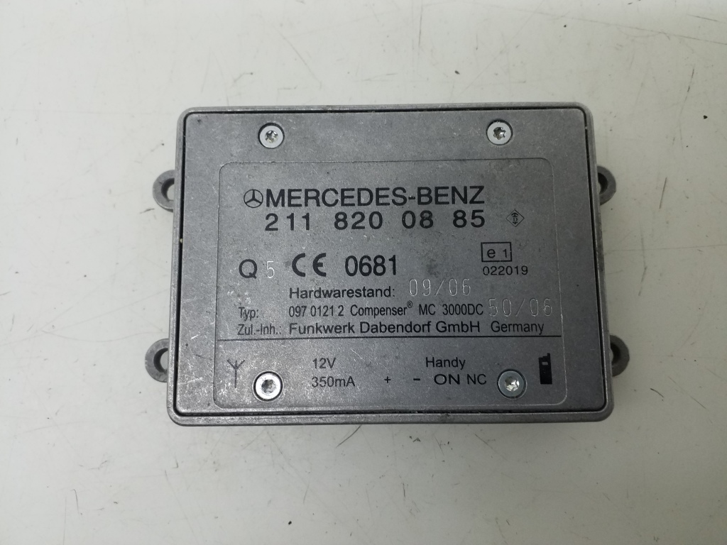 MERCEDES-BENZ CLC-Class CL203 (2008-2011) Bootlid antennförstärkare A2118200885 20978478