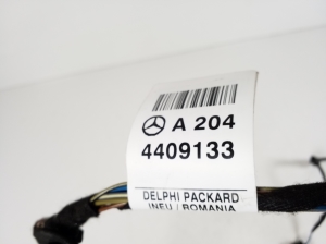 Mercedes Benz C-Class 204 (2007–2014) Muu juhe A2044409133 - 4