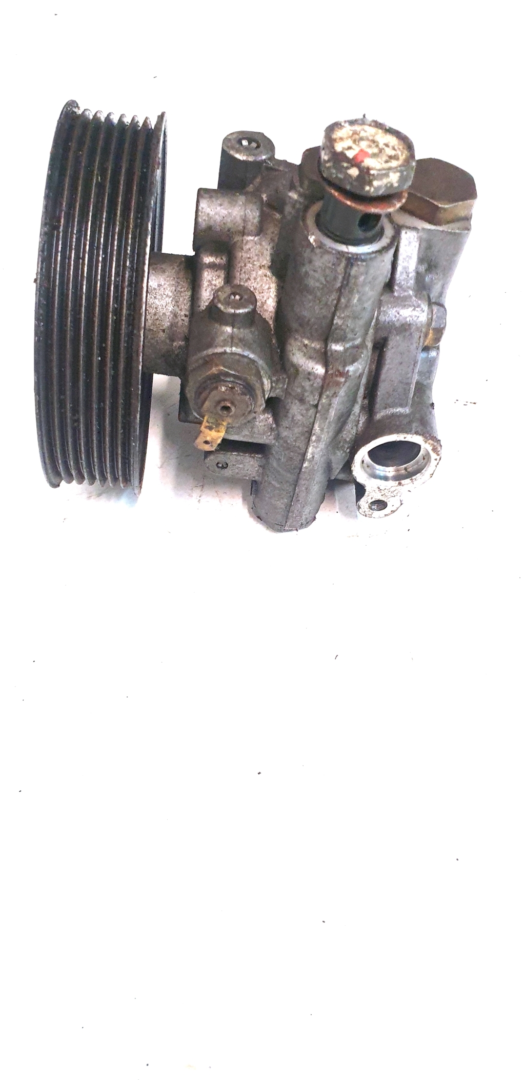 Used Mitsubishi Pajero Sport Power steering pump
