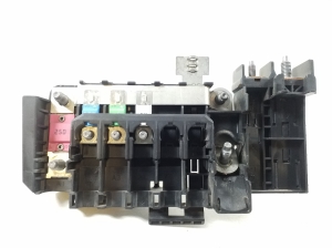  Fuse block holder under the hood 