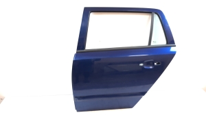  Rear side doors 