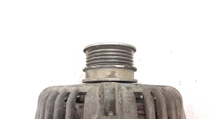 Opel Vectra C (2002–2008) Alternateur 55556067 - 2