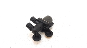 BMW 3 SERIES E46 (1998–2007) Salongi soojenduse klapp 8369805 - 4