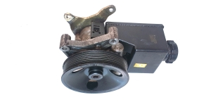  Power steering pump 