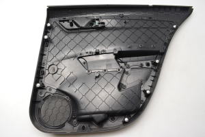Skoda Fabia MK 3 (2014–2021) Rear side door panel 6V6867023X - 2