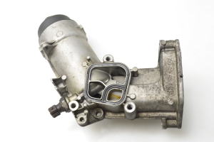 BMW X3 E83 (2003–2010) Ölfiltergehäuse 7787072 - 3