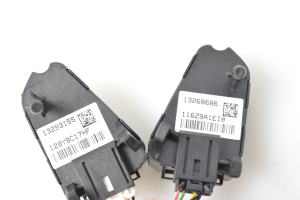 Opel Astra J (2009–2017) Steering wheel switch - 4