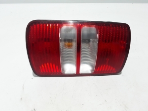 Volkswagen Caddy III (2004–2015) Tagumine nurgatuli 2K5945095K - 5