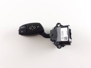   Turn signal switch  - 6951349 