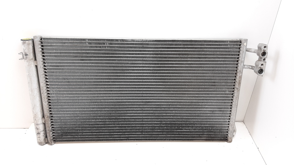 Used BMW 3 SERIES Air conditioning radiator 9169526