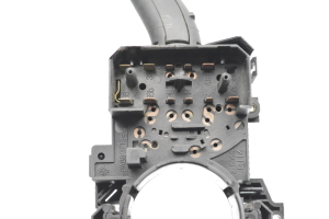 Volkswagen Golf IV (1997–2003) Suunatulede lüliti CZK0301202022 - 5