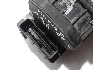 RENAULT Kangoo (1997–2009) ABS Steuergerät 7700844250 - 2