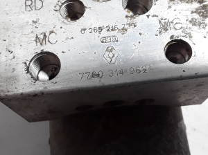 RENAULT Kangoo (1997–2009) ABS Steuergerät 7700314962 - 3