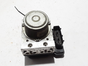 ABS Steuergerät - 47660JY72B