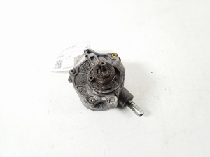 Mercedes Benz S-Class 220 (1998–2005) Vaakumpump A6282300065 - 2