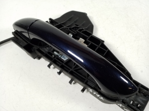 Mercedes Benz ML-Class 164 (2005–2011) Front door external opening handle and its details A1647660101 - 3