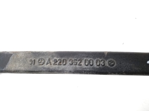 Mercedes Benz S-Class 220 (1998–2005) Tagasilla varras A2203520003 - 2