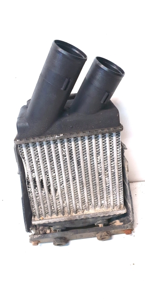  Intercooler radiator 