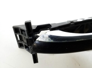 Mercedes Benz S-Class 220 (1998–2005) Front door external opening handle and its details - 3