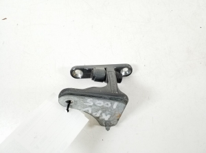 Mercedes Benz S-Class 220 (1998–2005) Esiukse ülemine hing A2207200637 - 2