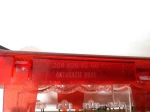 Mercedes Benz S-Class 220 (1998–2005) Täiendav pidurituli A2088200256 - 3