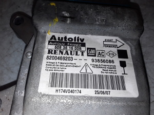 RENAULT Trafic II (2001–2014) Turvapadja moodul 8200469203 - 3