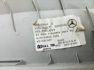 Mercedes Benz C-Class 204 (2007–2014) Sonstiges Teil der Heckklappenverkleidung A2047400271 - 3