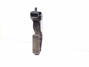 Mercedes Benz CLS-Class 219 (2004–2010) Gaasipedaal A2113000504 - 2